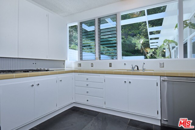 Building Photo - 3433 Shernoll Pl