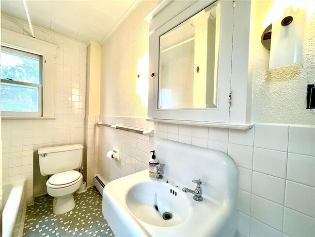 Building Photo - 2193 1st St