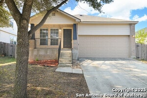 Primary Photo - 10374 Oakwood Crest