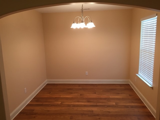 Building Photo - 83 Ristona Dr