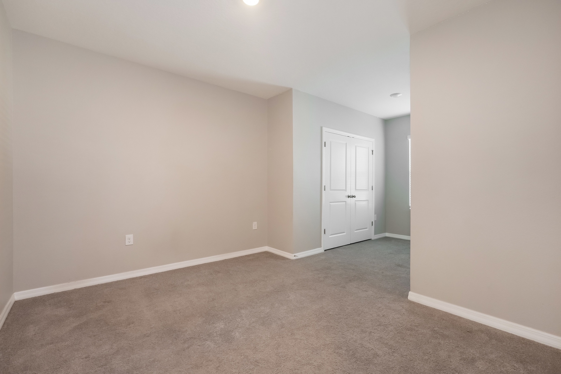 Building Photo - 2894 Peony Pr Ln