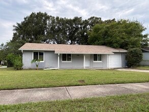 Building Photo - 2817 Dovewood St