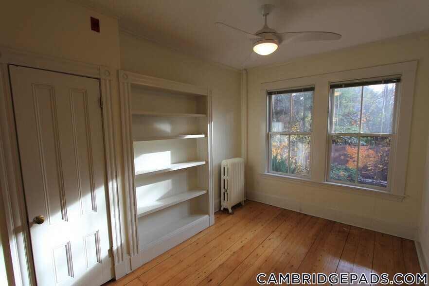 Building Photo - 28 Healey St