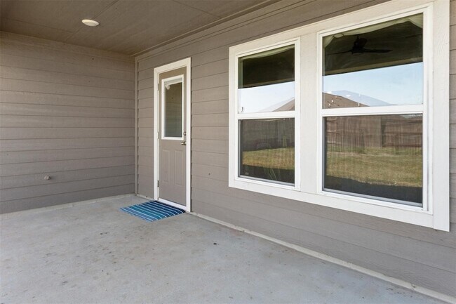 Building Photo - 2533 Allegretto Sea Dr