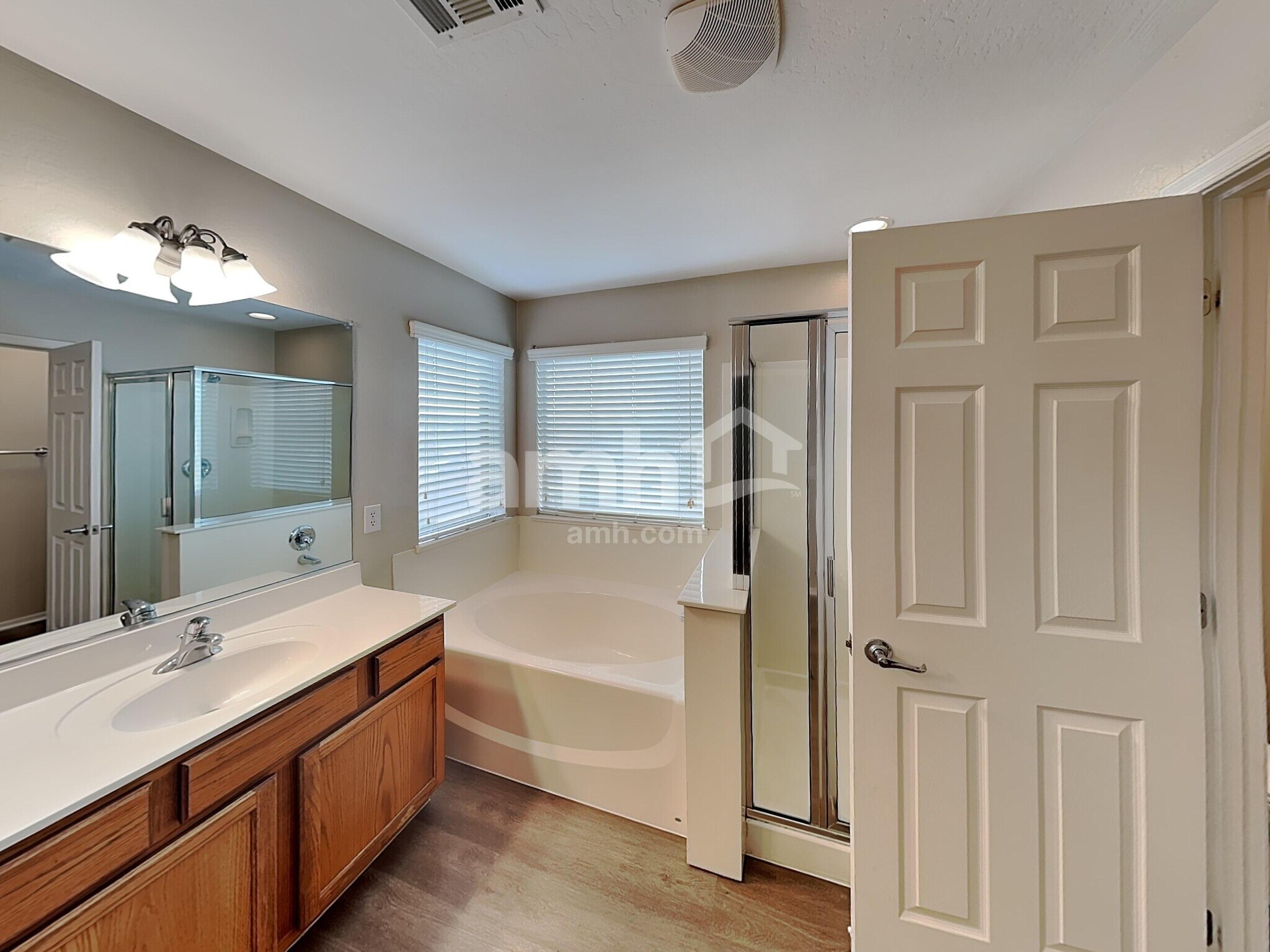 Building Photo - 15472 W Statler Cir