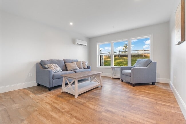 Building Photo - 5 Paul Francis Way