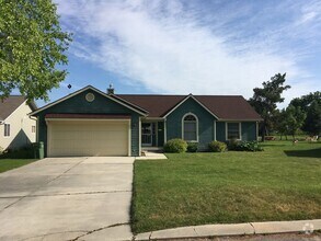 Building Photo - Adorable 3 bed 2 bath in Stevensville