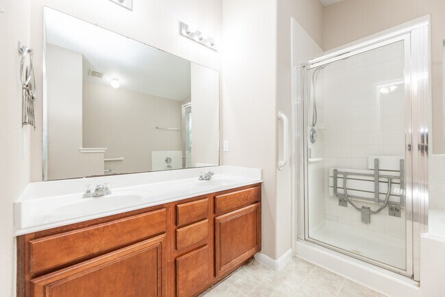 Building Photo - 25219 Spring Iris Ln