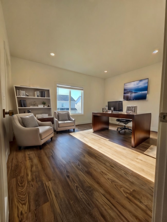 Building Photo - Modern 2-Story Town Home for Rent in Sugar...