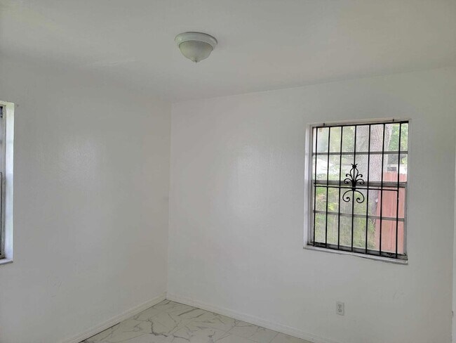 Building Photo - 2971 NW 160th St