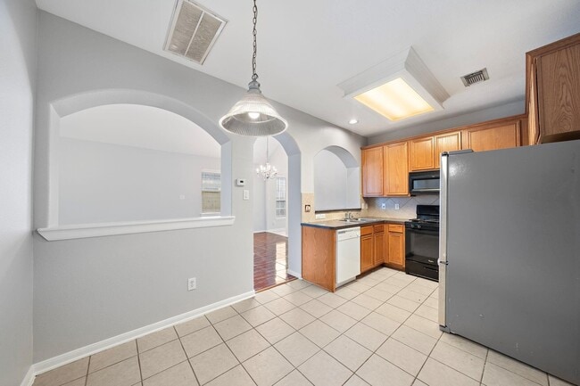 Building Photo - 17838 N White Tail Ct