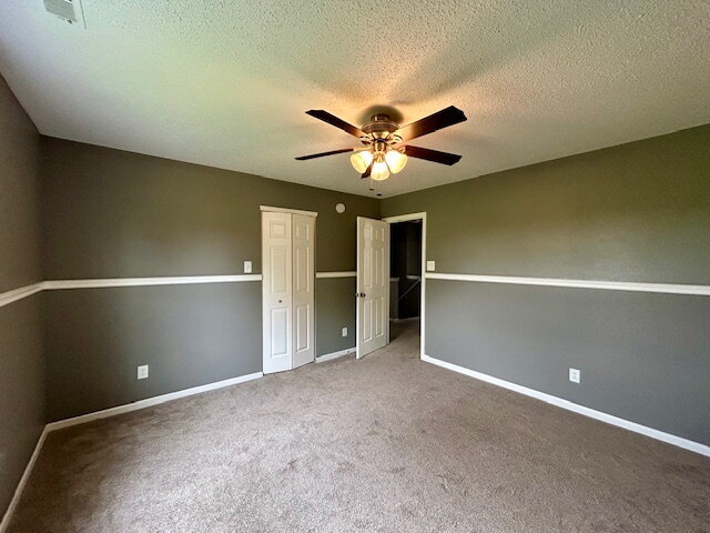 Building Photo - STUNNING 3 bedroom, 2.5 Bath Home in Greenwood- Johnson County