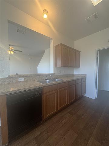 Building Photo - 2264 Stonebrook Ln