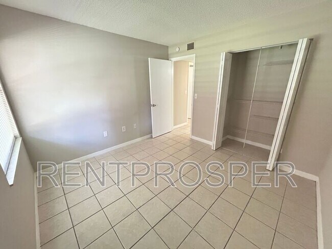 Building Photo - 180 Magnolia Woods Ct