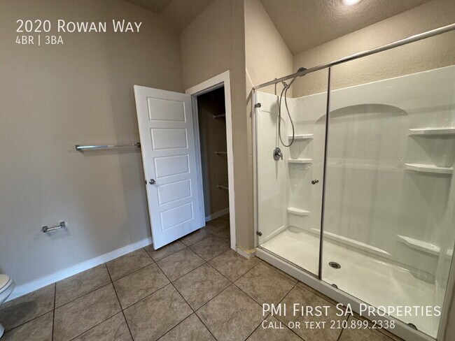 Building Photo - 2020 Rowan Wy