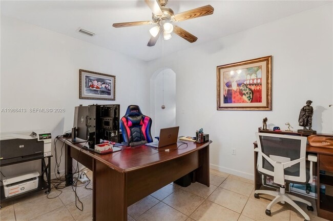 Building Photo - 2126 NE 38th Rd