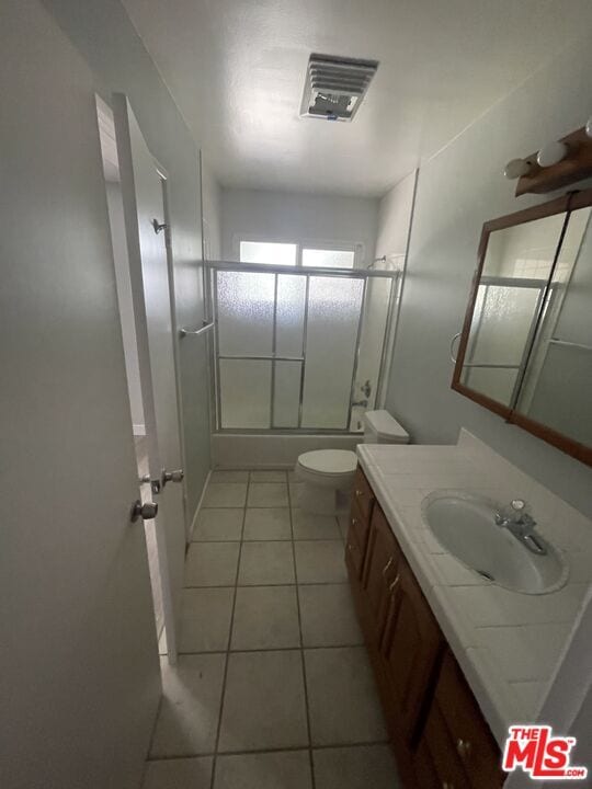 Building Photo - 24132 Hartland St