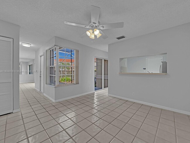 Building Photo - 11050 Nautilus Dr