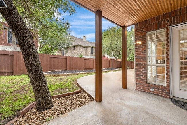 Building Photo - 10707 Bramblecrest Dr