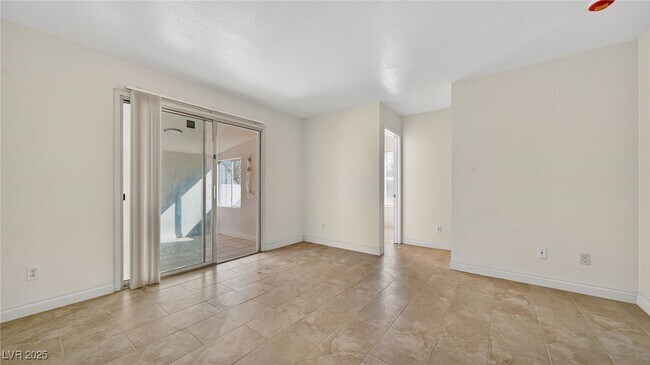 Building Photo - 2146 Allegiance Dr