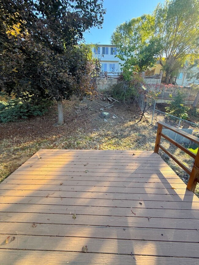 Building Photo - 1721-1723 Dawn