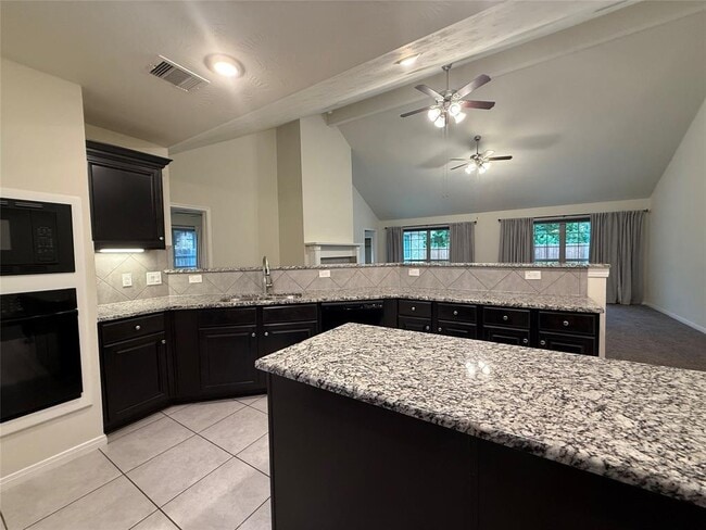 Building Photo - 7014 Limestone Cir