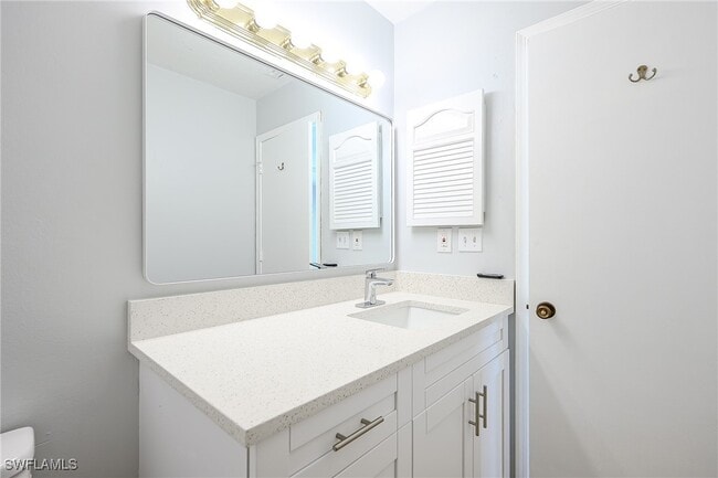 Building Photo - 26650 Southern Pines Dr