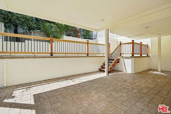 Building Photo - 5131 Campo Rd