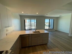 Building Photo - 1079 Commonwealth Ave