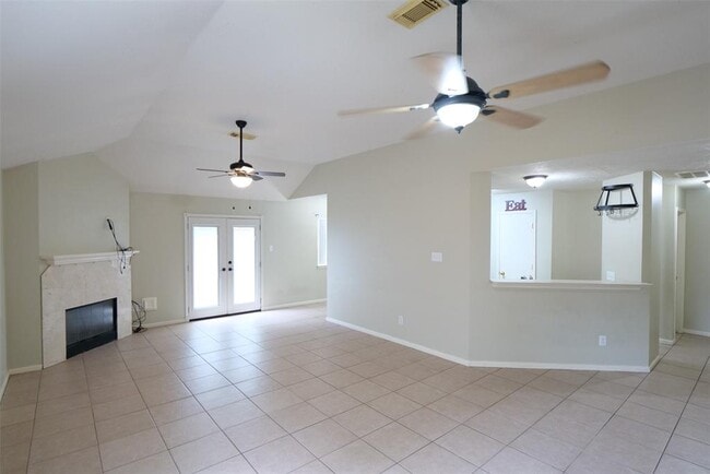 Building Photo - 23135 N Waterlake Dr