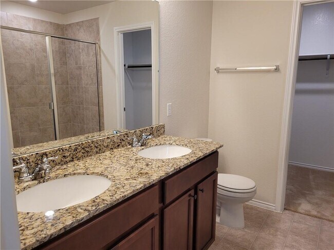 Building Photo - 279 Zuma Dr