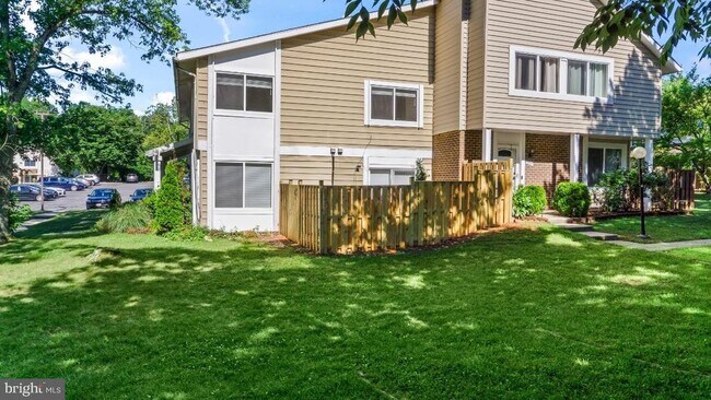 Building Photo - 18531 Bay Leaf Way