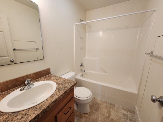 Building Photo - 1406 Franklin St