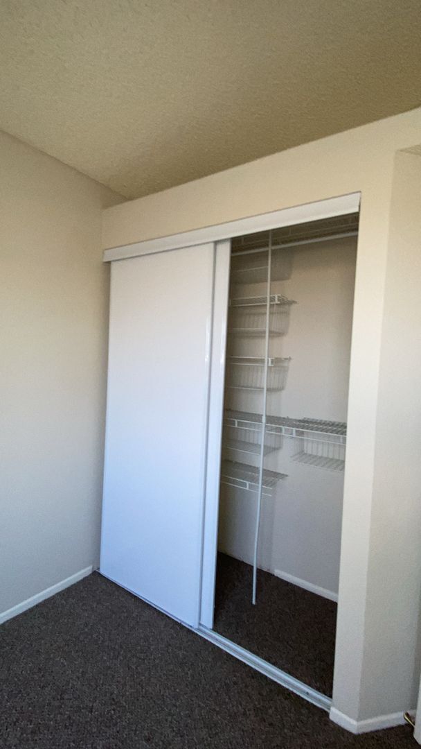 Building Photo - (APPLICATION PENDING) Beautiful Rancho Vis...