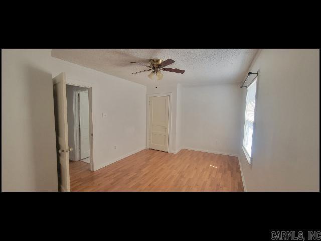 Building Photo - 1705 Lilac Cir
