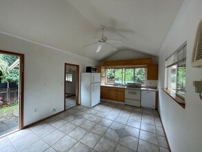 Building Photo - Haku Hale Ohana