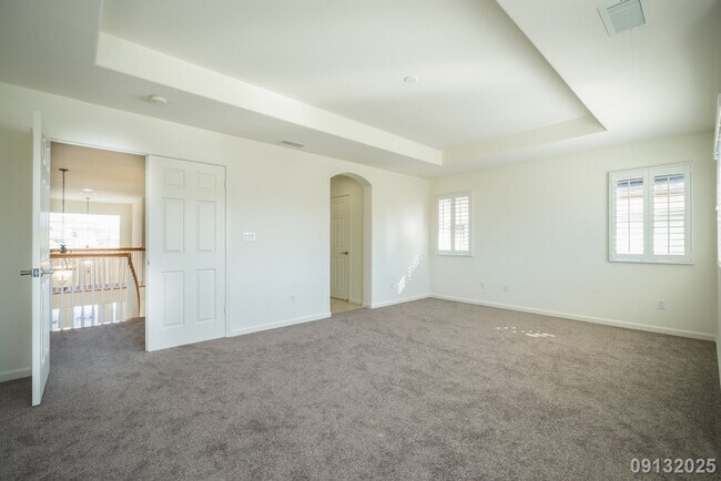 Building Photo - 4 Bed 3 Bath in Ocean Pointe