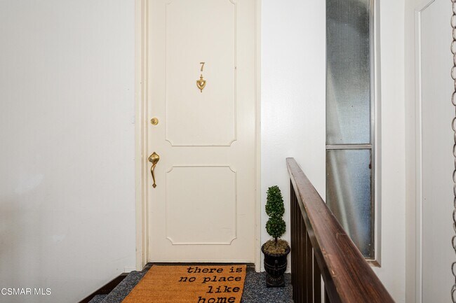 Building Photo - 31573 Lindero Canyon Rd