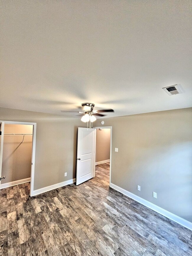 Building Photo - House for Rent - Hartselle - Brand New