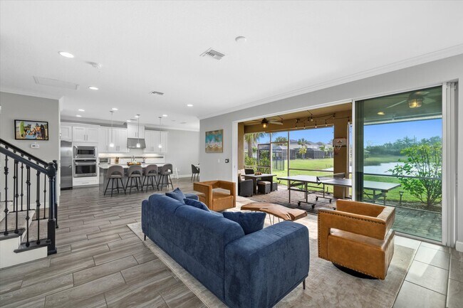 Building Photo - 5954 Anise Dr