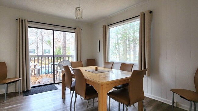 Building Photo - 13 Seafarer Ln