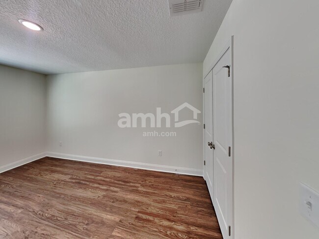 Building Photo - 12674 Percy Ln