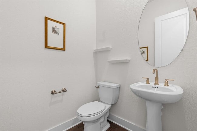 Building Photo - 921 Trevi Fontana Dr.