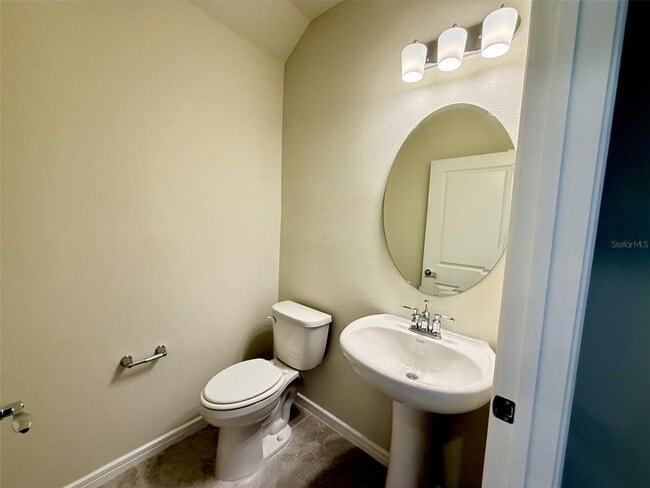 Building Photo - 2116 Southbury Dr