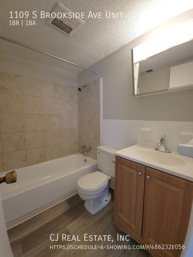 Building Photo - 1109 S Brookside Ave