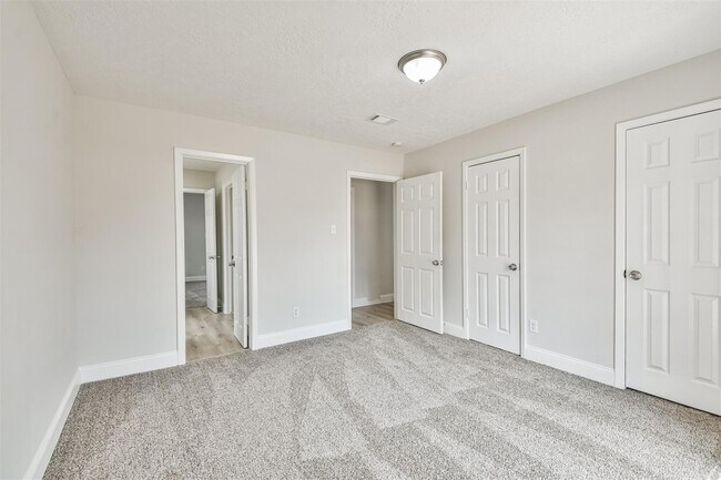 Building Photo - 23203 Pennsgrove Rd