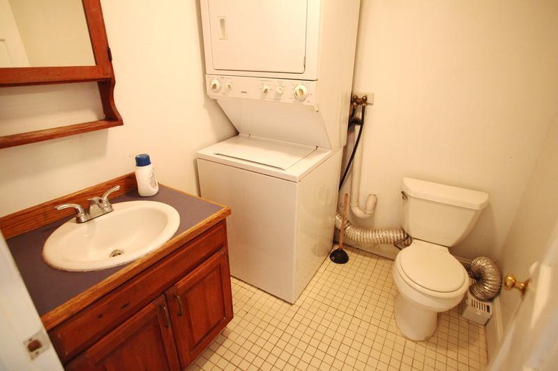 Building Photo - 836 Huntington Ave