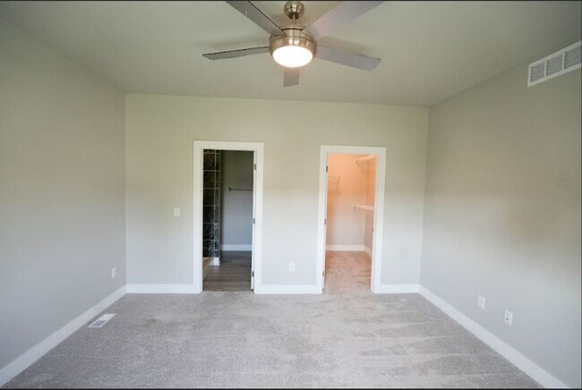 Building Photo - Modern 3-Bedroom Ranch in Grimes – Availab...
