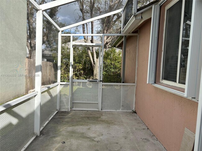 Building Photo - 1975 NW 100th Way