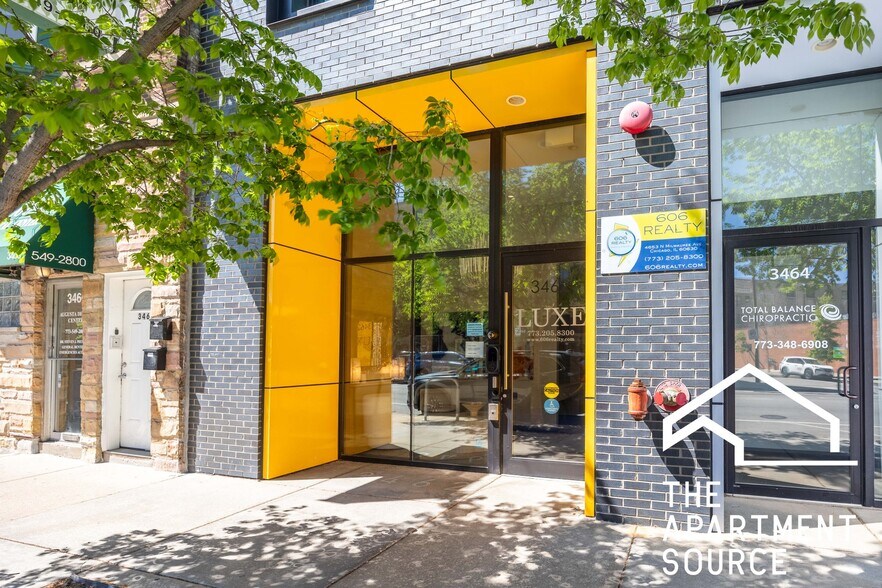 Building Photo - 3462 N Lincoln Ave